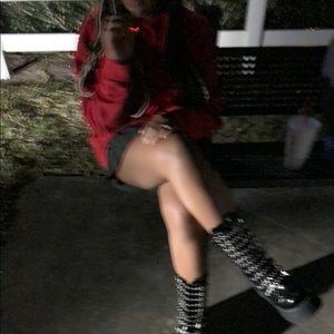 Meet your Posher, Annastasia